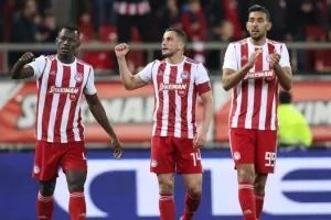 Δολοφονία Τζορτζ Φλόιντ: Το αντιρατσιστικό μήνυμα του Ολυμπιακού