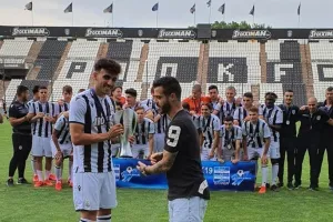 Στέψη δια χειρός Βιεϊρίνια! (βίντεο)