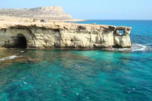 Στην πρώτη θέση τα... νερά της Κύπρου! 