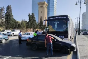 ΝΤΑΜΠΟ/Τράκαρε το λεωφορείο της Νέφτσι 
