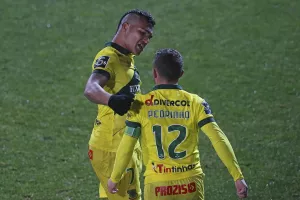 Pedrinho με Πόρτο