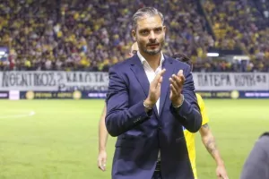 Χαριστέας: «Απ' εξω θα έχει 20.000 κόσμο» (φώτο)