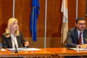 ΑΥΤΑ είναι τα ΠΕΝΤΕ νέα μέτρα στήριξης