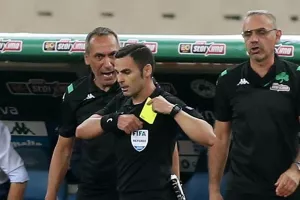 «Έπρεπε να αποβληθεί ο Μπα, κανένα πέναλτι στον Βαλμπουενά»