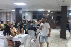 Mεταγραφές και... πάρτι στο Μενεού! (φώτος)