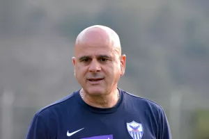 ΑΝΟ/Τελευταία... ΚΛΙΚΣ από την Κακοπετριά 