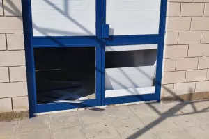 Θύμα... ΒΑΝΔΑΛΙΣΜΟΥ το "Θεμιστόκλειο" (Φώτος)