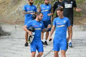 ΑΝΟ/Τελευταία... ΚΛΙΚΣ από την Κακοπετριά 