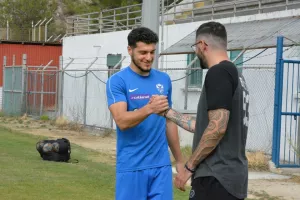 ΑΝΟ/Τελευταία... ΚΛΙΚΣ από την Κακοπετριά 
