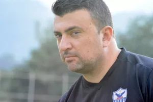 ΑΝΟ/Τελευταία... ΚΛΙΚΣ από την Κακοπετριά 