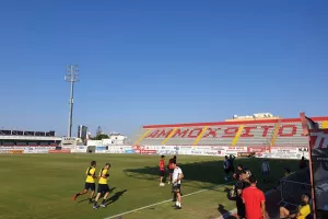 Ανεπίσημο ντεμπούτο με νίκη ο Πάμπος (φώτος)