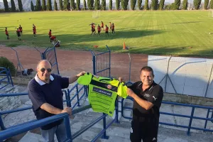 Φανέλα στον Δήμαρχο