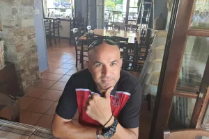 ΦΩΤΟΣ/Στα Λεύκαρα ο Ερμής 