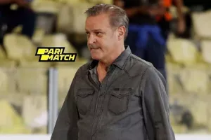 Τιτίβισμα... Πρόδρομου: "Προς ΑΠΟΕΛίστες. Ελάτε όλοι κοντά στην ομάδα"