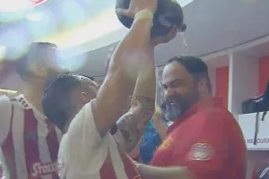 Ο Βαλμπουενά μπουγέλωσε τον ΜΑΡΙΝΑΚΗ!