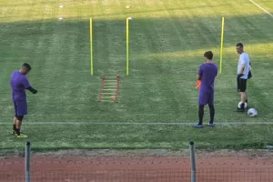 (ΦΩΤΟΣ) Πρώτη στα Λεύκαρα
