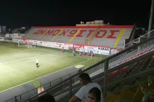 ΠΡΟΒΛΗΜΑ με τον προβολέα και προσωρινή διακοπή (φώτος)