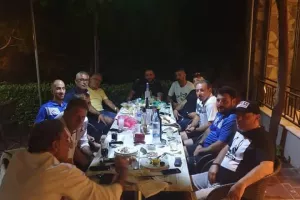 Τραπέζι και... ευχαριστίες/ΦΩΤΟΣ