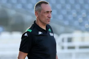 «Πάλι με τριάδα στην άμυνα ο Παναθηναϊκός-Έρχεται η ώρα του Ξενόπουλου»