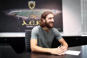 Τα κλικ από την ανανέωση του Τσιγκρίνσκι (φώτος)