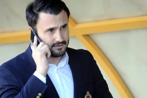 "Μην ανησυχείτε για το ban, εγώ θα το πληρώσω"