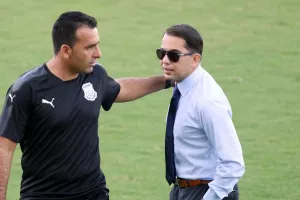 Υπάρχει... PLAN B
