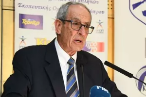 Παρέμβαση Λόρδου/"Να αναλάβουν την ευθύνη οι πρόεδροι των μεγάλων ομάδων"