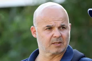 ΕΝΤΟΝΟΣ ο Ευγένιος/"500 στο γήπεδο ΚΑΙ στο καζίνο";