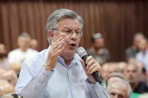 Αποχωρεί από την προεδρία της Ομόνοιας