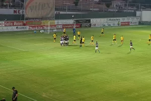 Ανεπίσημο ντεμπούτο με νίκη ο Πάμπος (φώτος)