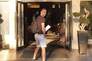 Έρχεται για την Ανόρθωση