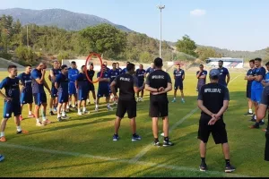 Mε Nsue στις Πλάτρες