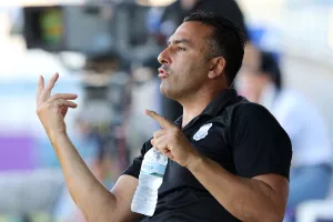 Χωρίς... ανάσα/Σωφρόνης