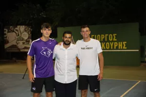 Αυλαία στο Ελαιών «Γιώργος Γκουγκούρης» (Φώτος)