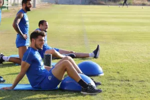 (ΦΩΤΟΣ) Προπόνηση με Πουλλαϊδη και Χαμπουλλά