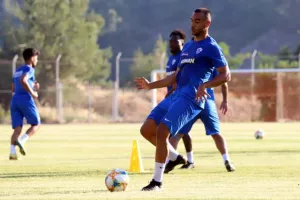 (ΦΩΤΟΣ) Προπόνηση με Πουλλαϊδη και Χαμπουλλά