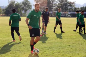 Φιλική ΝΙΚΗ για Καρμιώτισσα... με ΓΚΟΛ σε αρχή και τέλος (φώτος)