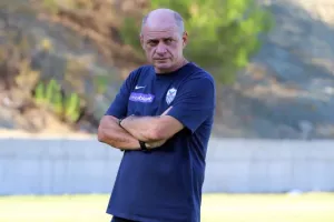 "Κιτρινοπράσινο" το φιλικό με... Κωνσταντίνου! (φώτος)