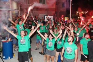 57 ΚΛΙΚΣ απ΄το πάρτι των οργανωμένων/ΟΜΟΝΟΙΑ