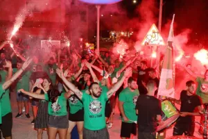57 ΚΛΙΚΣ απ΄το πάρτι των οργανωμένων/ΟΜΟΝΟΙΑ