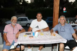 ΟΜΟΝΟΙΑ/ΦΩΤΟΣ- Εγκαίνια με... μεγάλες μορφές