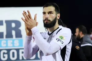 ΣΥΜΦΩΝΙΑ με Ανδρέα Κυριάκου