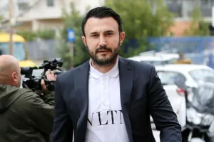 Στα δικαστήρια λόγω δυσφημιστικής ανάρτησης ο Καρυπίδης!