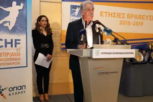 Συνεχίζει στην Προεδρία της ΚΟΧ ο Χαράλαμπος Λόττας