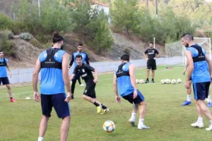 Απόλλων/ΦΩΤΟΡΕΠΟΡΤΑΖ από τις Πλάτρες