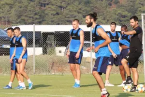 Απόλλων/ΦΩΤΟΡΕΠΟΡΤΑΖ από τις Πλάτρες