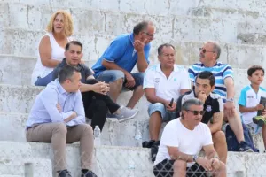Απόλλων/ΦΩΤΟΡΕΠΟΡΤΑΖ από τις Πλάτρες