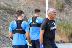 Απόλλων/ΦΩΤΟΡΕΠΟΡΤΑΖ από τις Πλάτρες