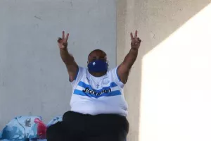 Φιλική... ανατροπή με Μπένσοπ! (φώτος)