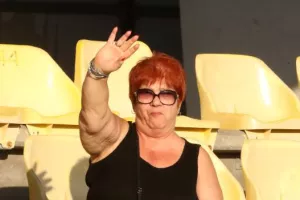Φιλική... ανατροπή με Μπένσοπ! (φώτος)